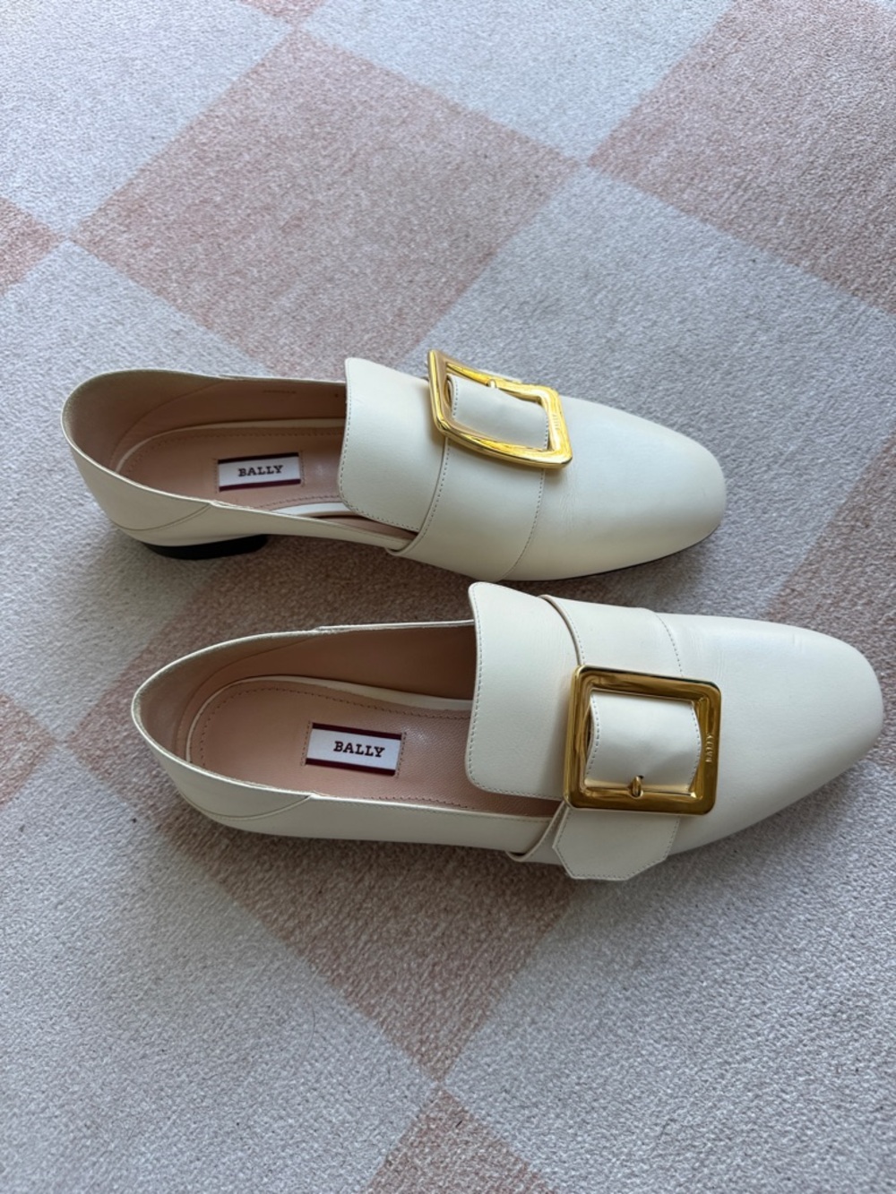 Bally Pristine White Leather Loafers with Gold Buckle